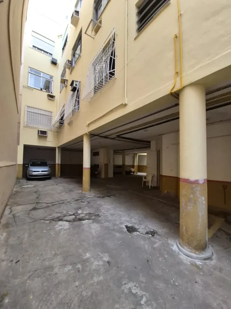 Apartamento de 1 quarto com vaga e armários — photo 13