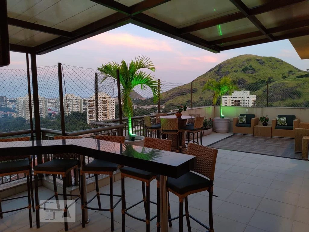 Furnished 3-bedroom apartment with a gourmet balcony — photo 13