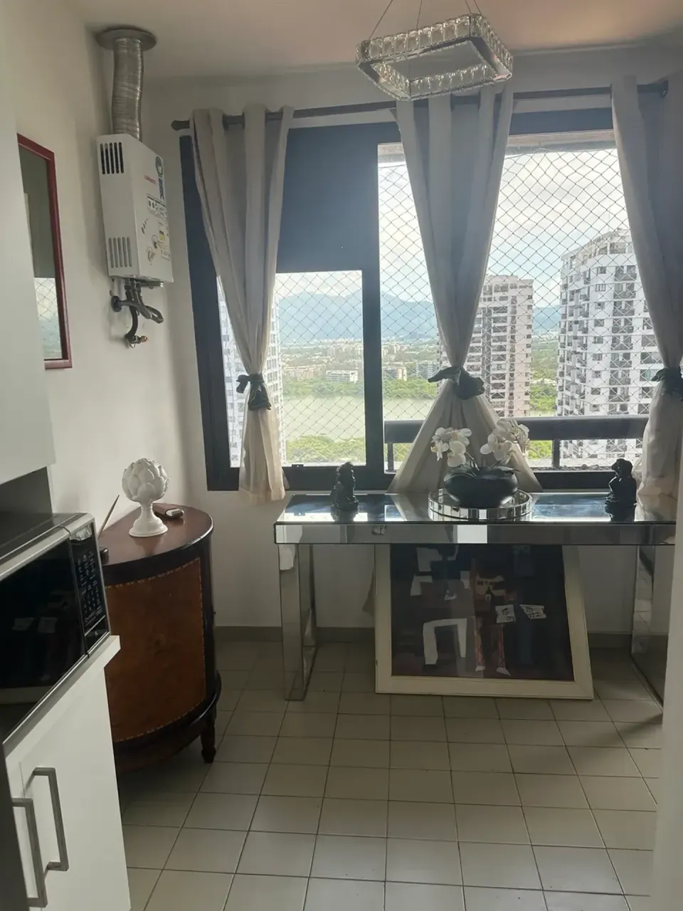 Furnished 1-bedroom apartment with 60 m² and parking — photo 18