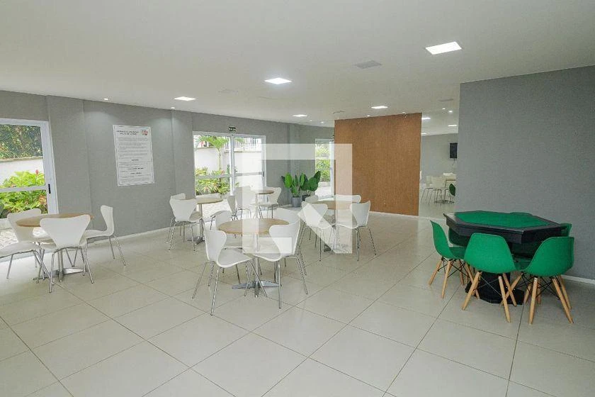 2-bedroom apartment in a building with a gym — photo 27