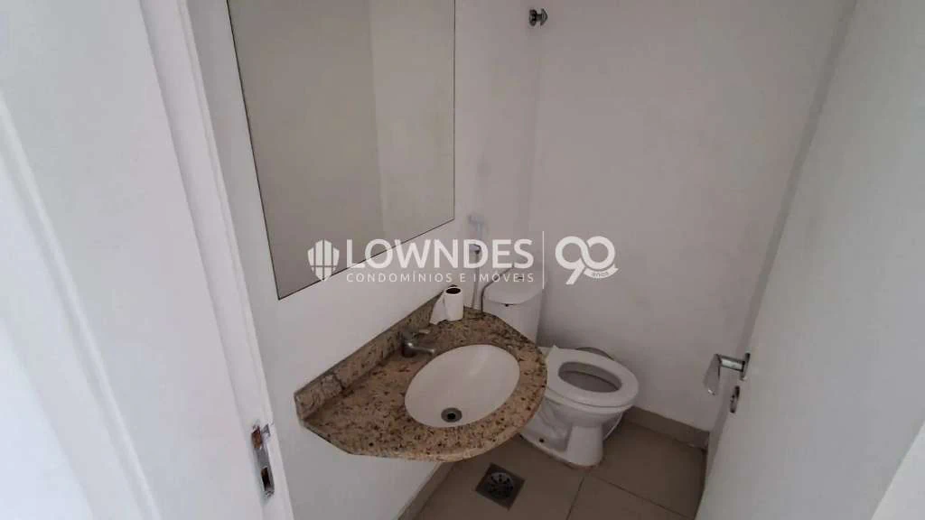 179 m² apartment with 4 en-suite bedrooms and a terrace — photo 8
