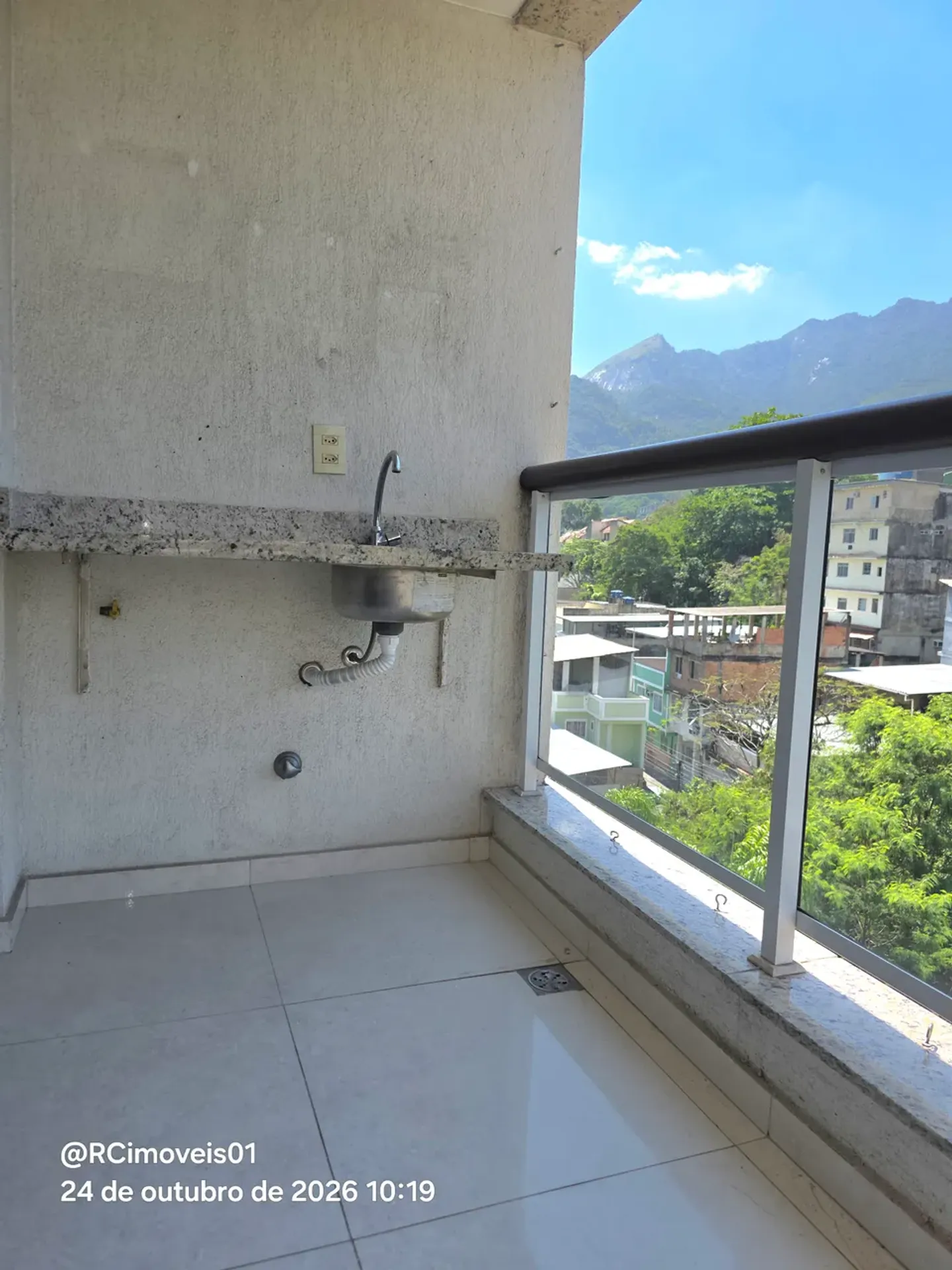 Apartment, 77 m², with a grill on the balcony — photo 19