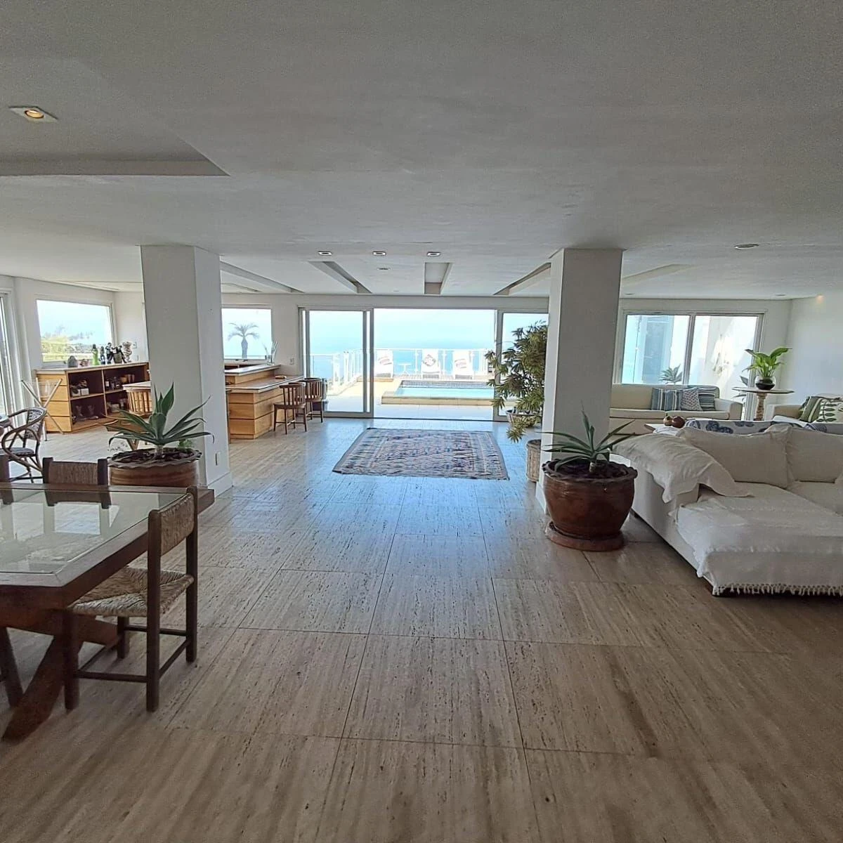Furnished 4-bedroom house with 1450 m² and 4 parking — photo 12