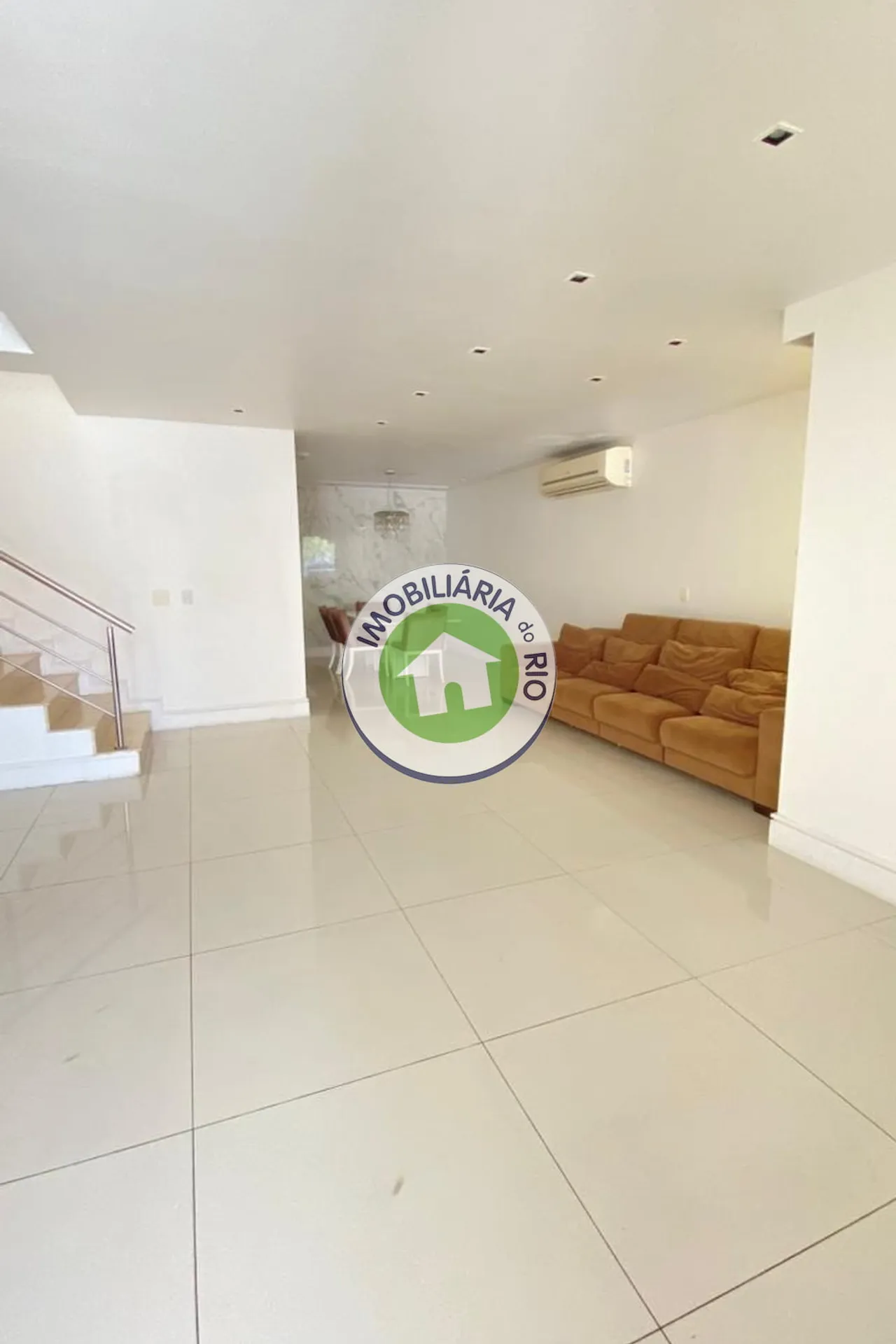 Casa triplex com 3 quartos e 5 banheiros — photo 29