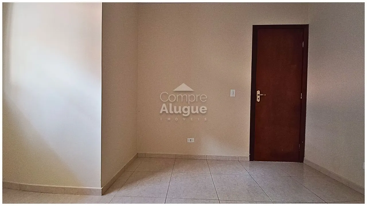 Casa con 3 dormitorios y rincón de cocina compacto — photo 15