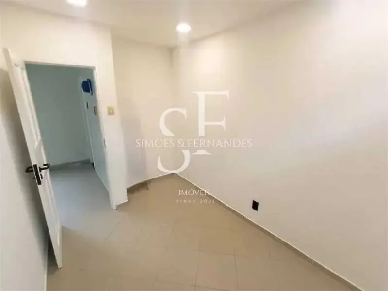 Unfurnished apartment with 3 bedrooms and 3 bathrooms — photo 16