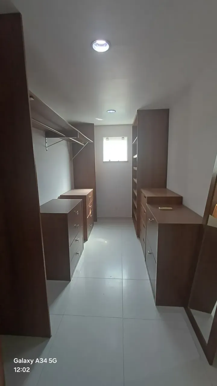 House with 3 bedrooms and 4 bathrooms, 2 parking spots — photo 17