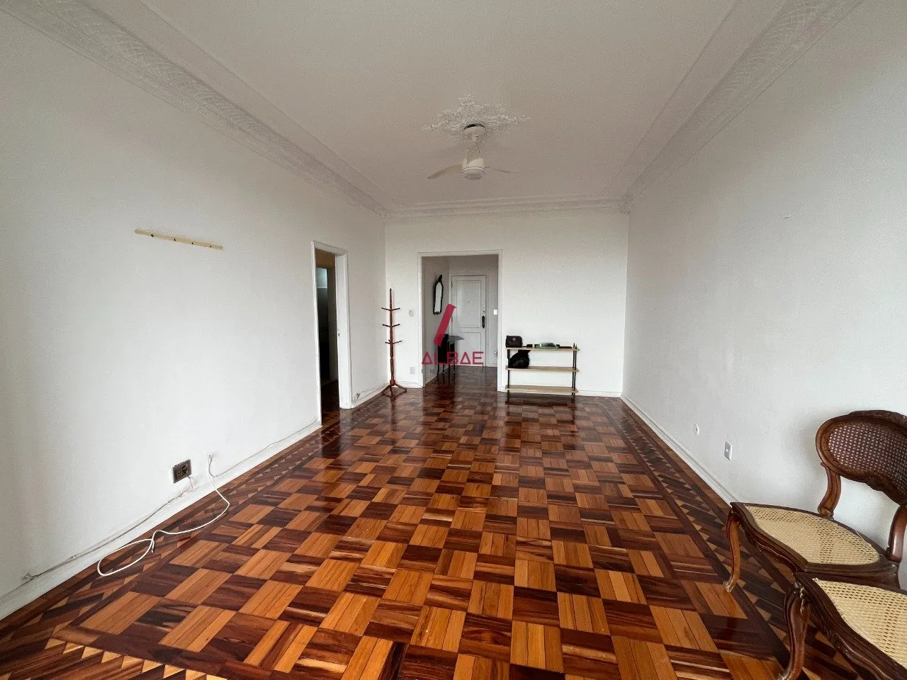 3-bedroom apartment with glassed-in balcony windows — photo 16