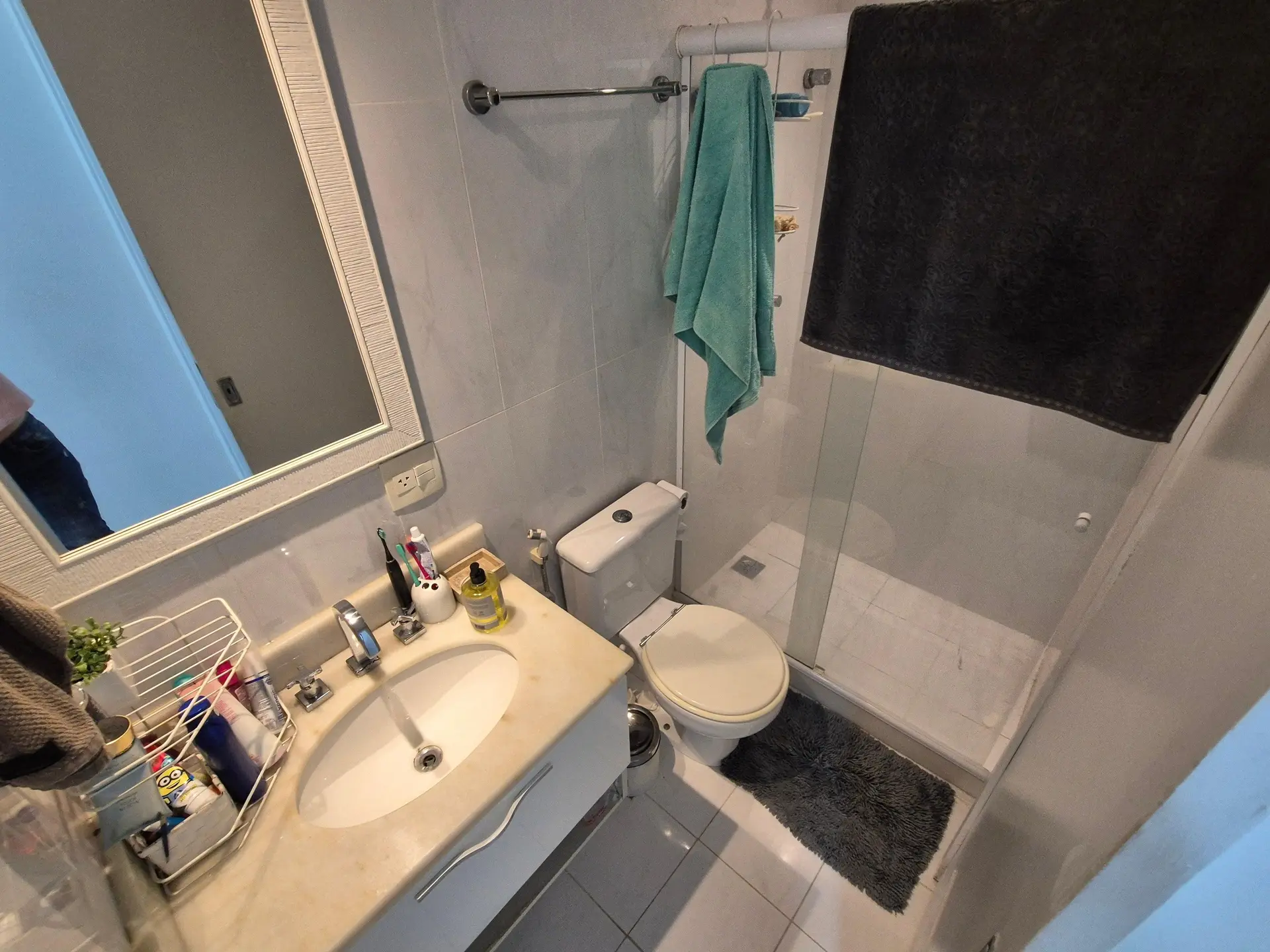 Furnished 2-bedroom apartment with private BBQ — photo 58