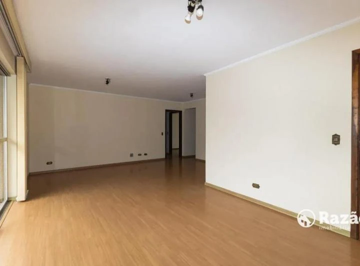 Apartamento de 199 m² com 3 quartos e sacada — photo 3