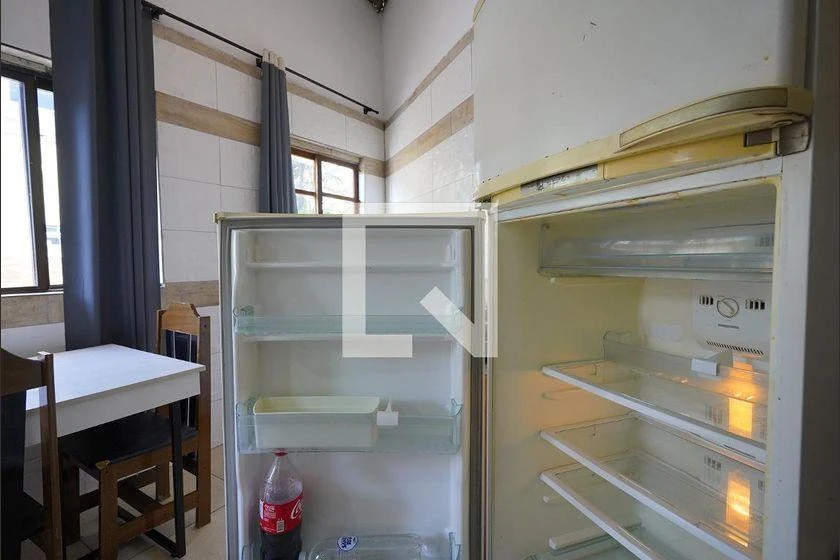Furnished studio 60 m² with gas stove and 1 bathroom — photo 4