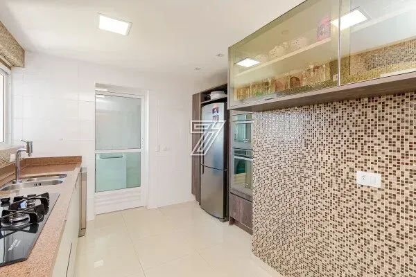Furnished 3-bedroom apartment on the 13th floor — photo 62