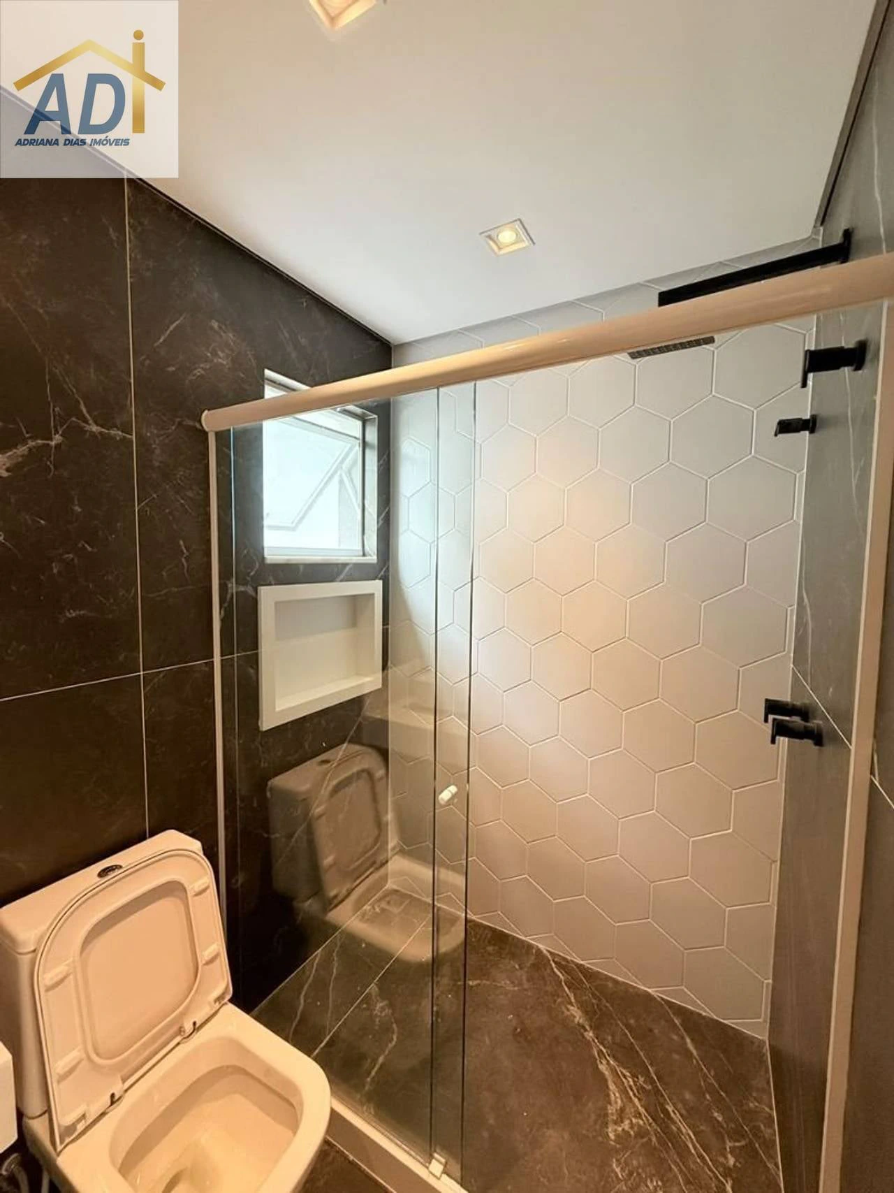 Casa, 300 m², com varanda gourmet — photo 26