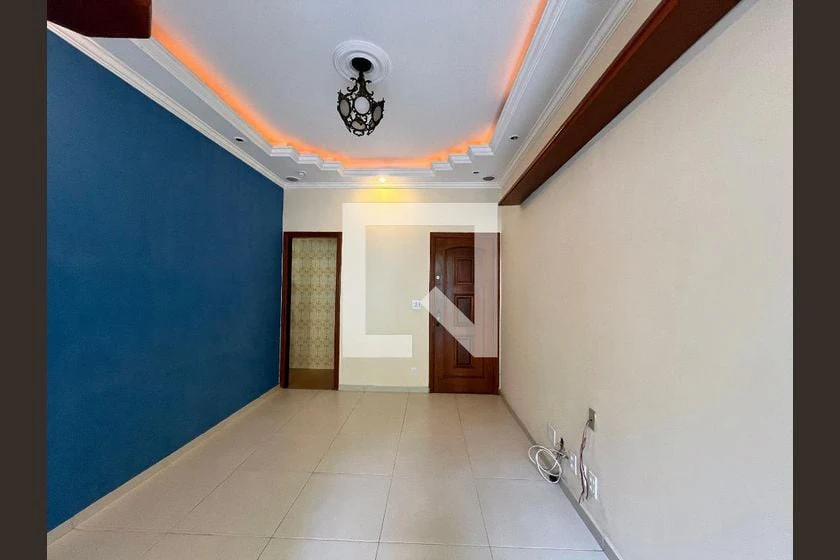 2-bedroom apartment in a building with a gym — photo 18