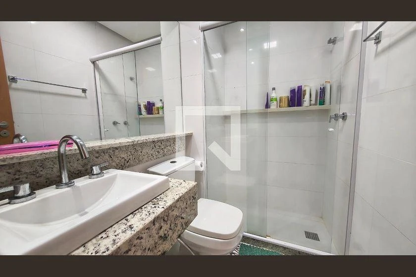 Furnished apartment, 160 m², with a glass-enclosed balcony — photo 40