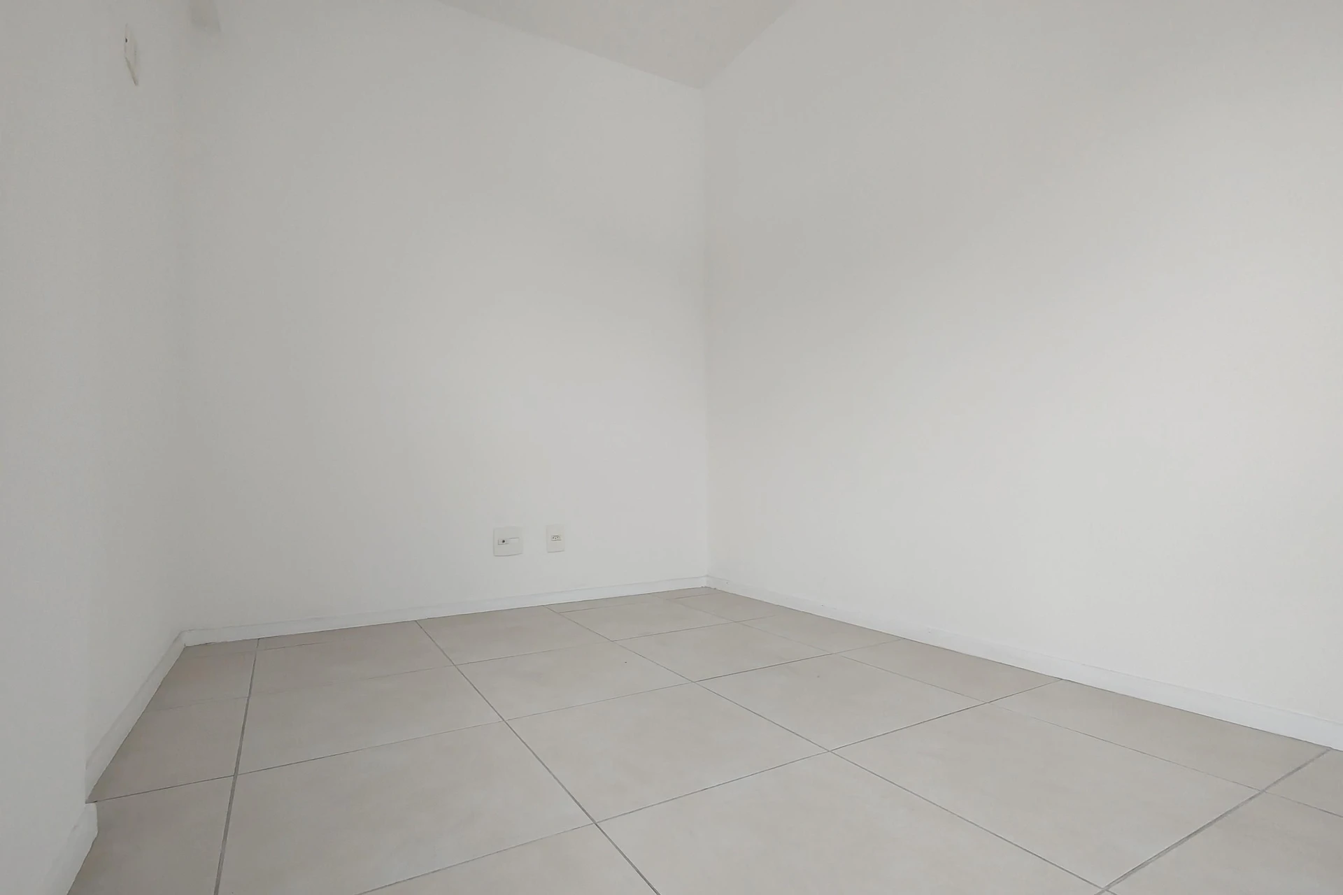 Apartamento de 2 quartos com piscina no condomínio — photo 58