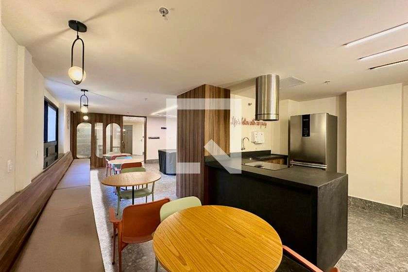 1-bedroom apartment with open-plan kitchen and 31 m² — photo 14