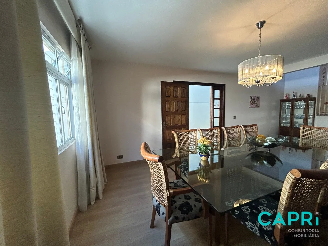 House with 4 bedrooms and a private BBQ — photo 23