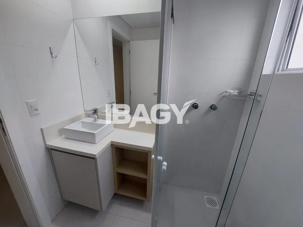 3-bedroom apartment with a grill on the balcony — photo 13