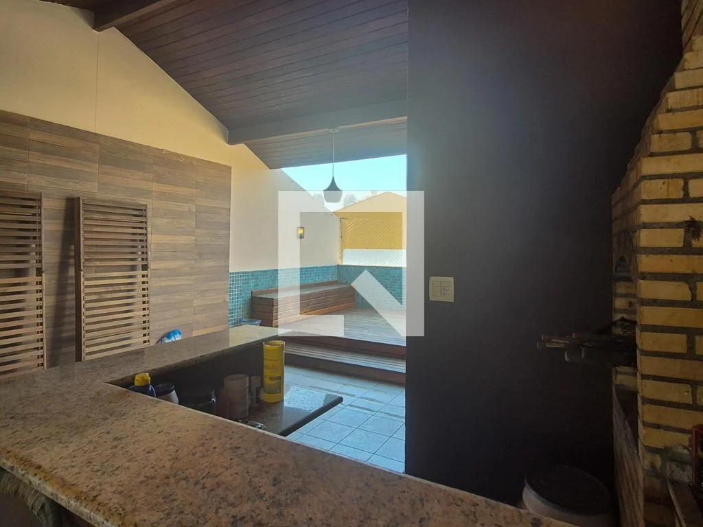 Casa de 4 dormitorios con balcón y 3 plazas de parking — photo 91