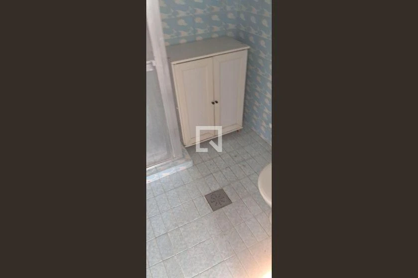 Apartamento para aluguel com 2 quartos e 1 banheiro — photo 7