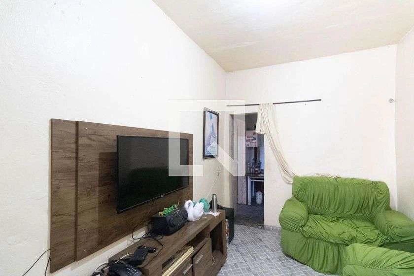 Furnished house with 4 bedrooms and 90 m² no parking — photo 3
