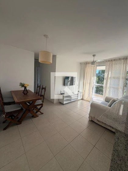Furnished apartment, 100 m², with a grill on the balcony