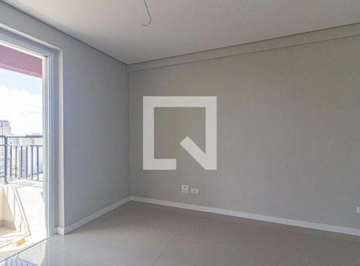 1-bedroom apartment with balcony and 38 m² — photo 3
