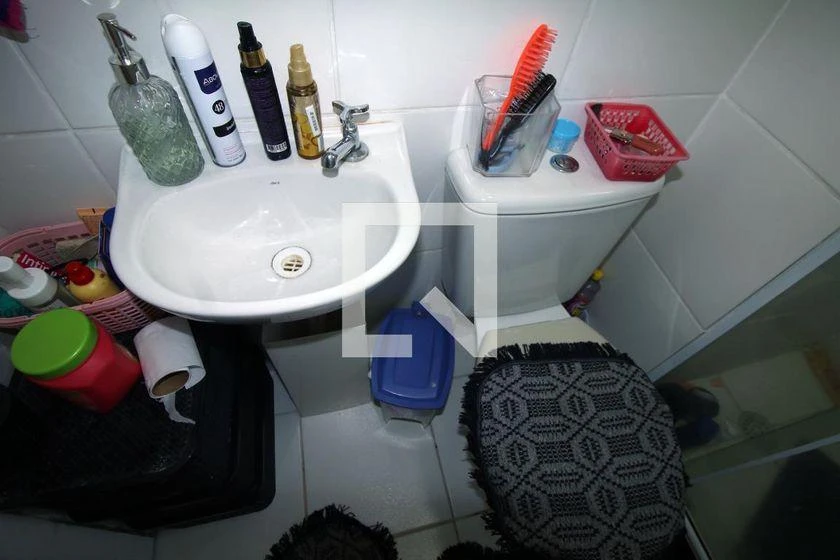 2-bedroom apartment in a building with a gym — photo 2