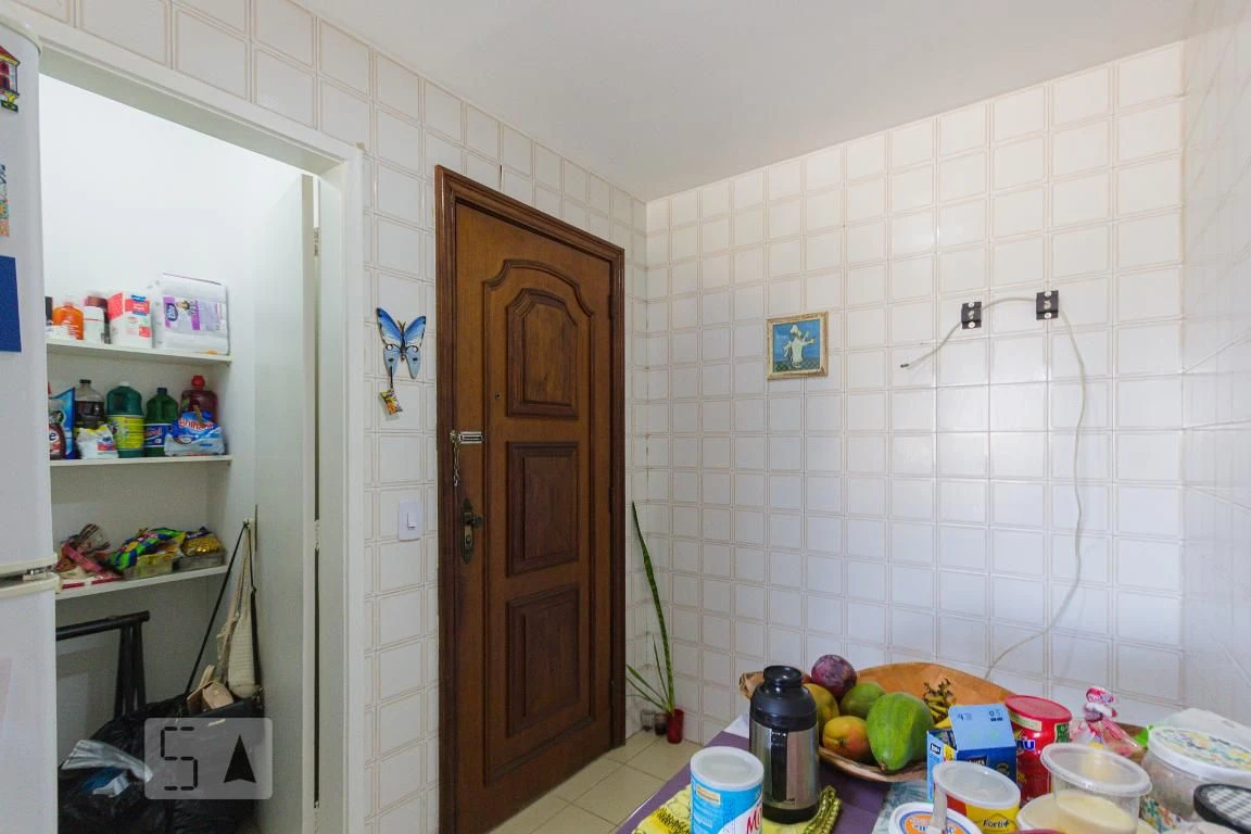 Apartamento mobiliado com 3 dormitórios e 3 banheiros — photo 35