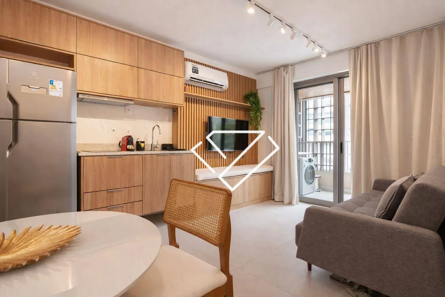 Квартира 41 м² із заскленим балконом та пральною машиною — photo 7