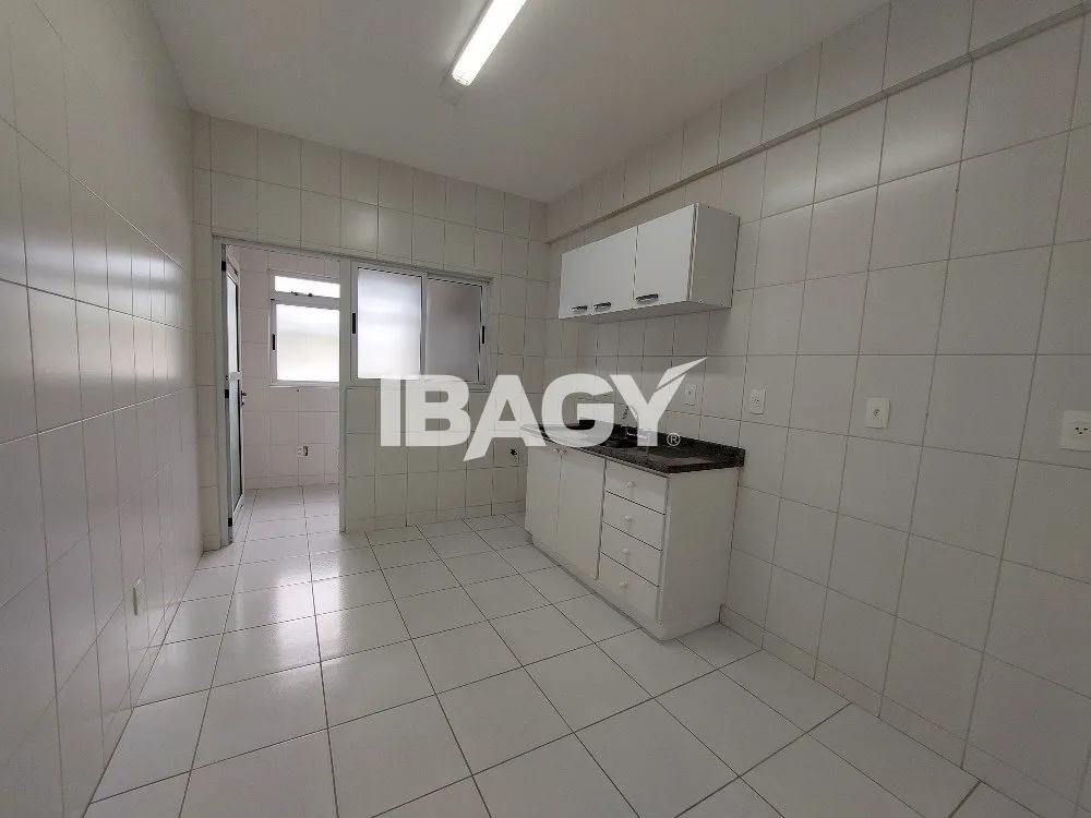 Mountain view in a 3-bedroom apartment, 90 m² — photo 21
