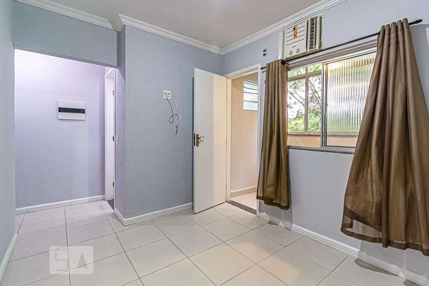 Casa em condomínio sem mobília com 4 quartos e 208 m² — photo 28