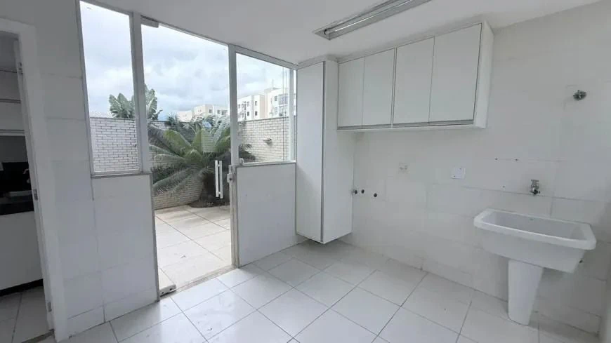 House, 350 m², with a grill on the balcony — photo 20