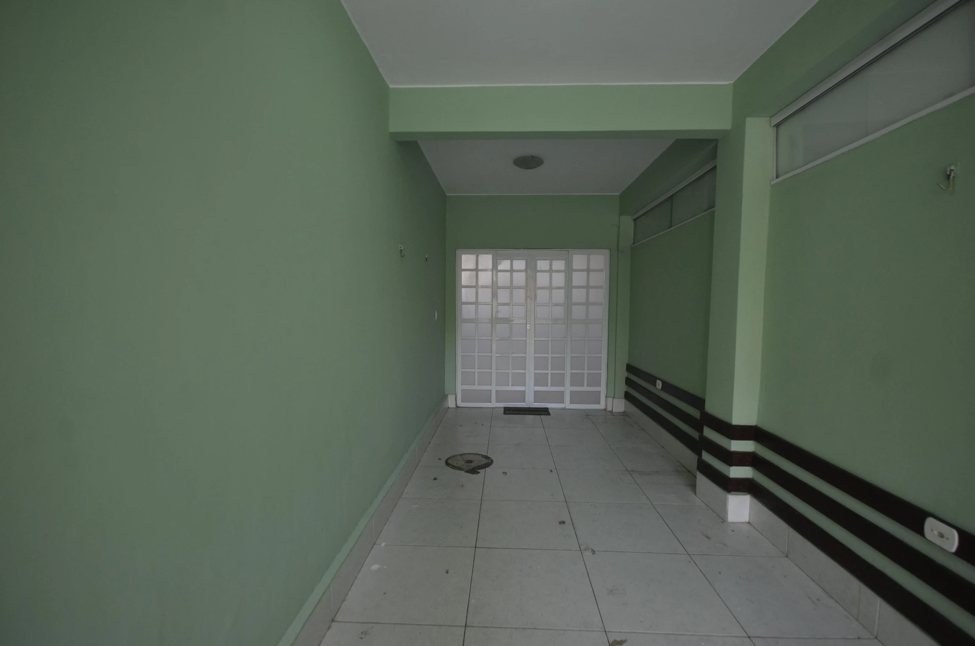 2-bedroom house with a bathtub in Rio de Janeiro — photo 12