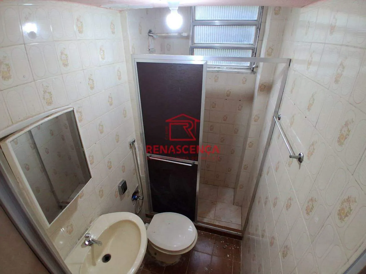 Apartamento com 2 quartos, 1 banheiro e 1 vaga — photo 9