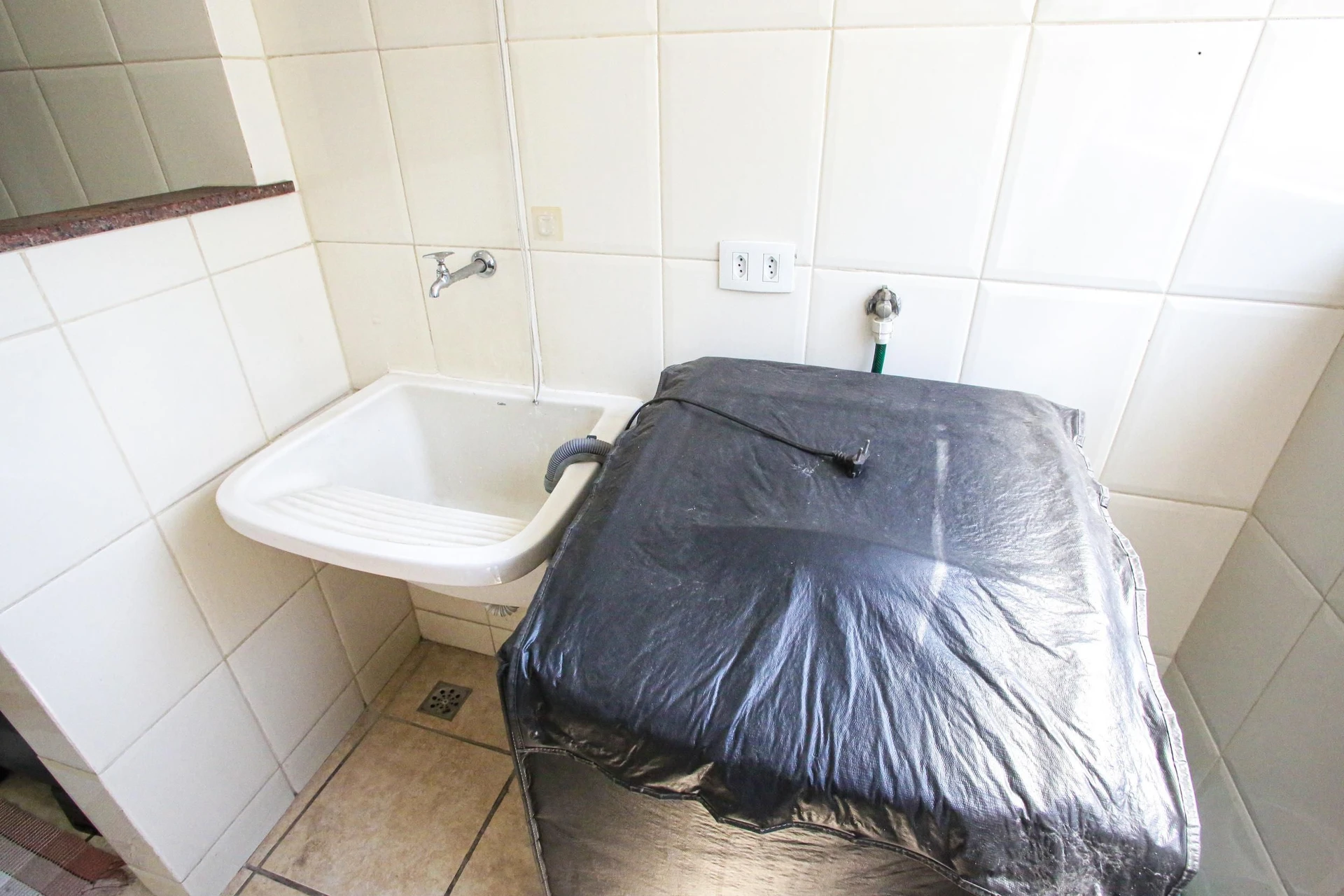 Furnished apartment, 65 m², with a washing machine — photo 27