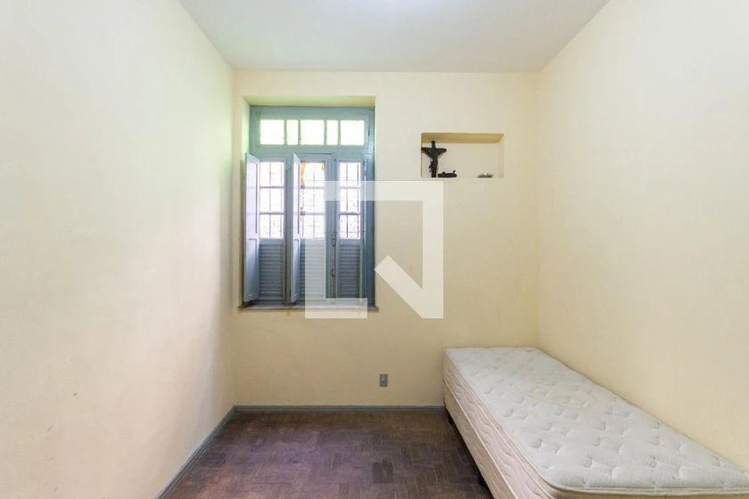 Casa para aluguel com 4 quartos e varanda, 600 m² — photo 21