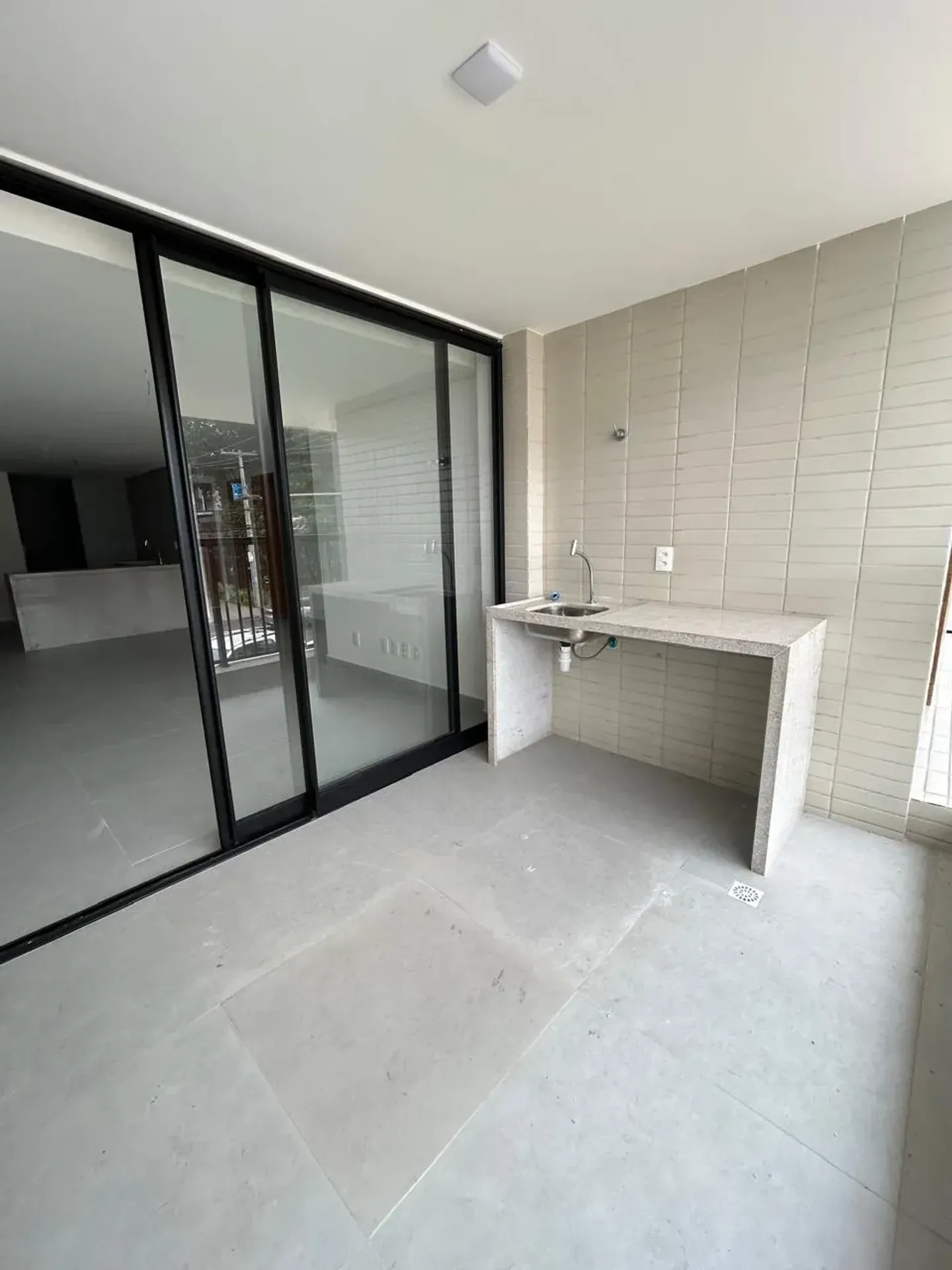 2-bedroom apartment with a private BBQ in João Pessoa — photo 11
