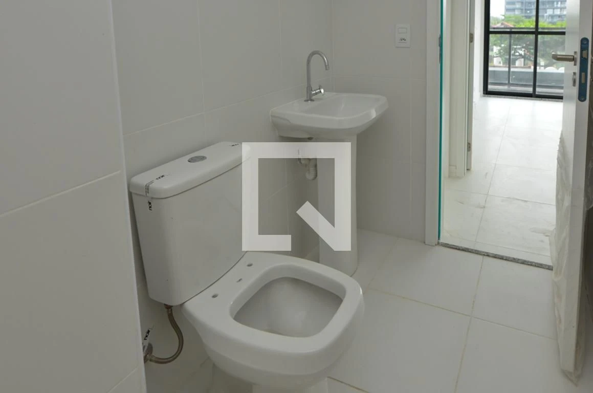 2-bedroom apartment in a building with a sauna — photo 39