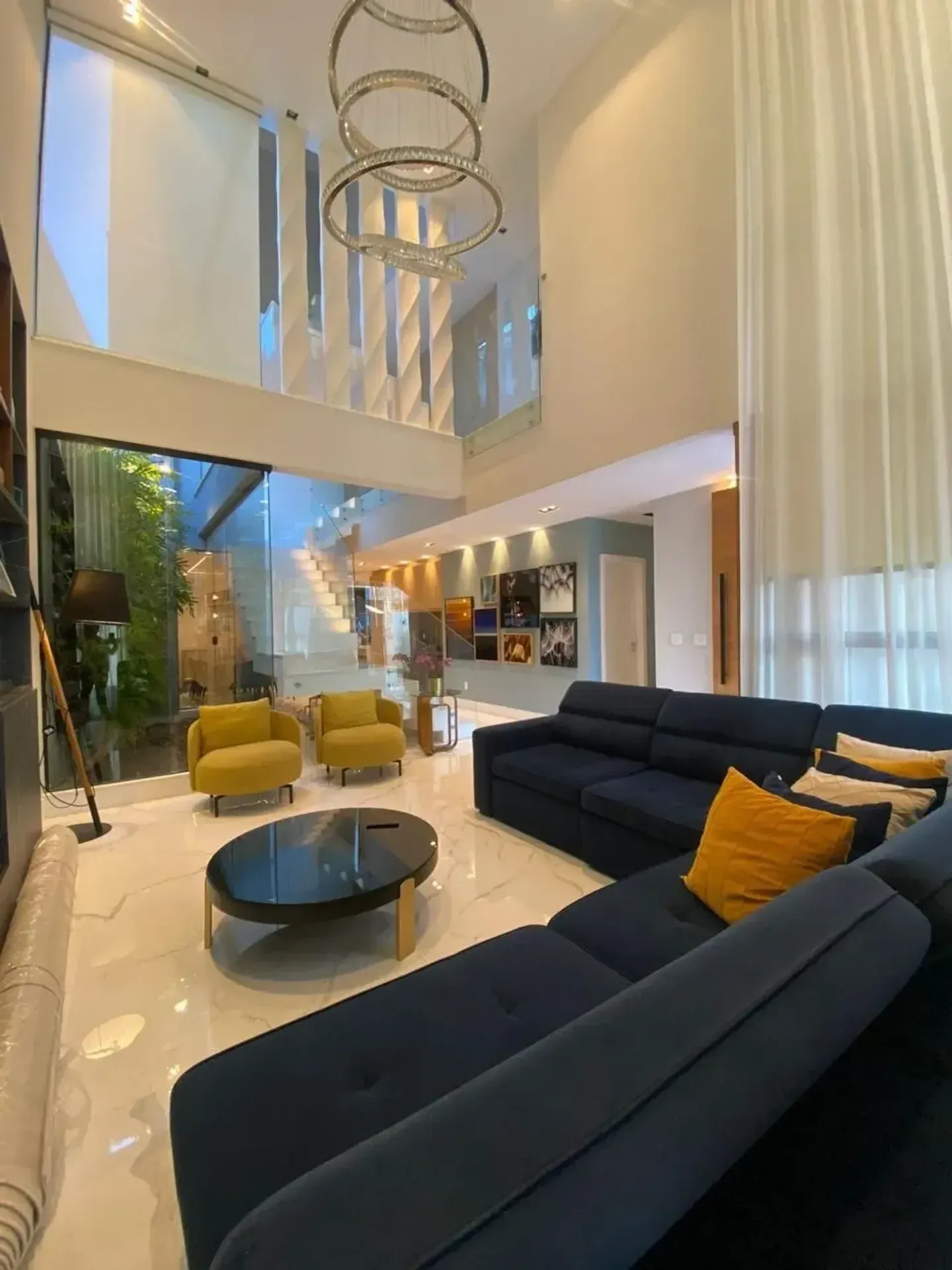 Furnished house with 4 bedrooms and 7 bathrooms — photo 6