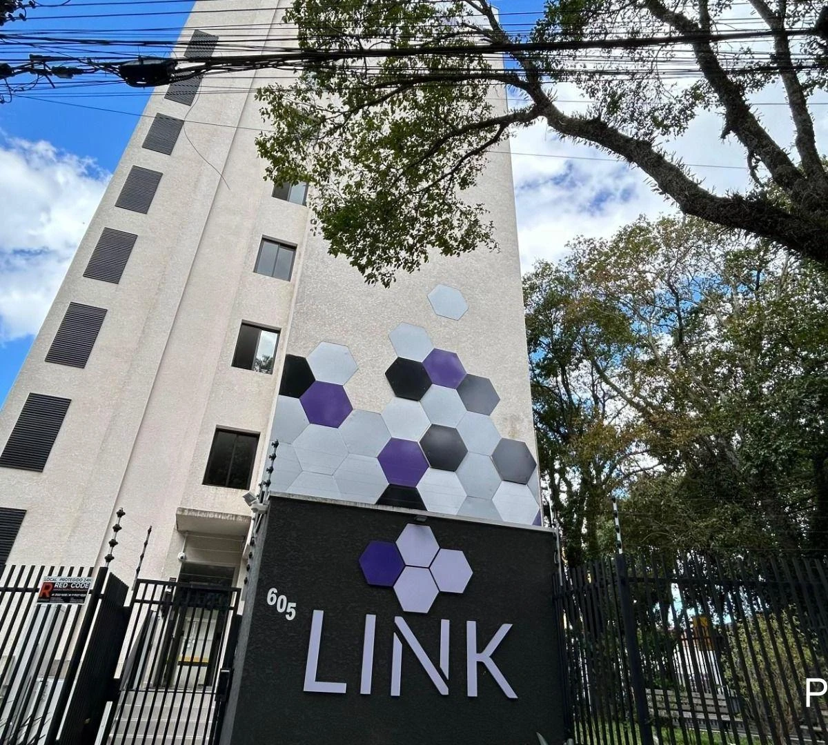 One-bedroom apartment with a washing machine in Curitiba — photo 7