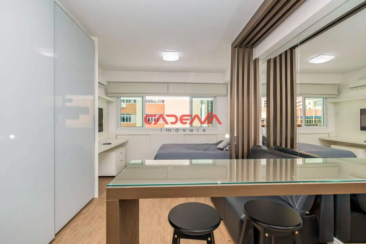 Home office in a one-bedroom apartment, 30 m² — photo 25