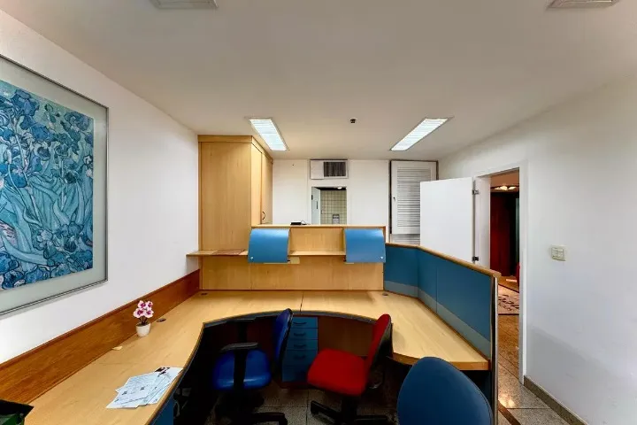 Apartamento sem mobília com 2 quartos e box de vidro — photo 7