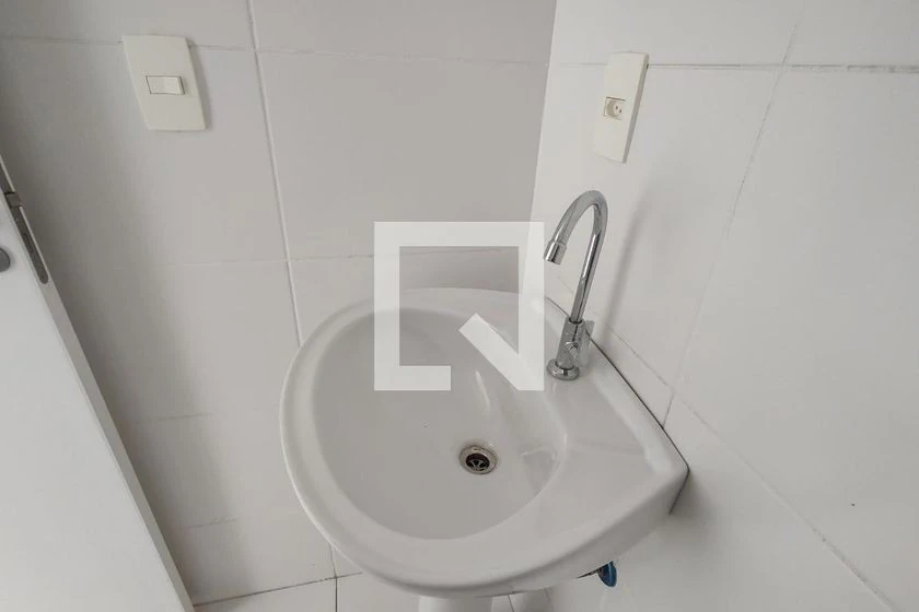 Квартира з 2 кімнатами та власною ванною і балконом — photo 14