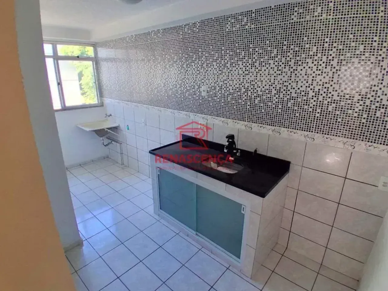 Apartamento com 2 quartos e 1 vaga, 1 banheiro — photo 2