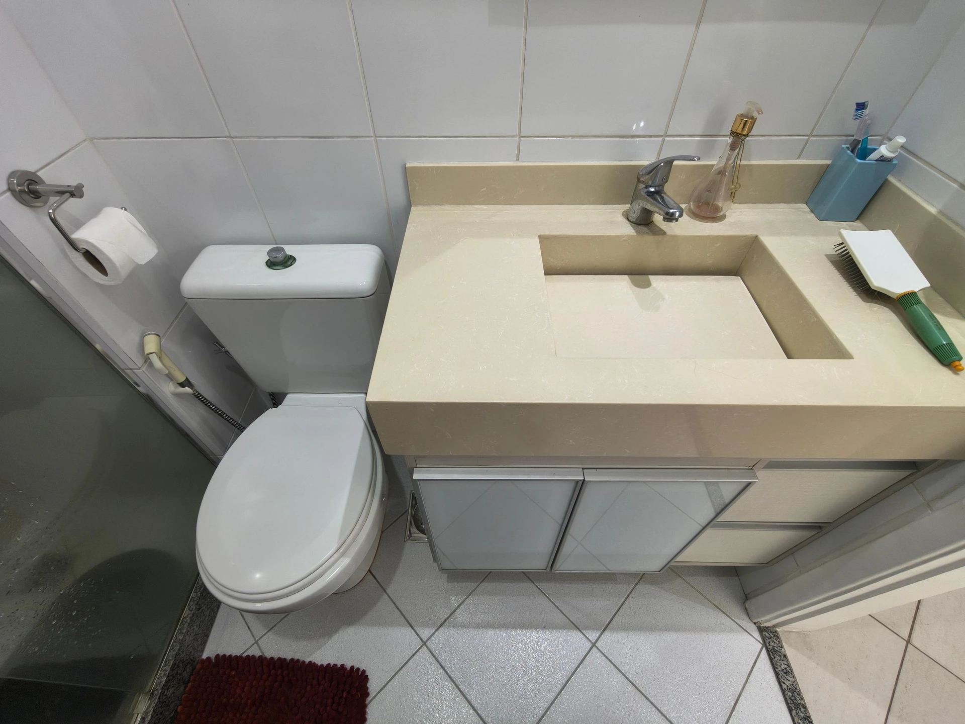 3-bedroom apartment in a building with a sauna — photo 24