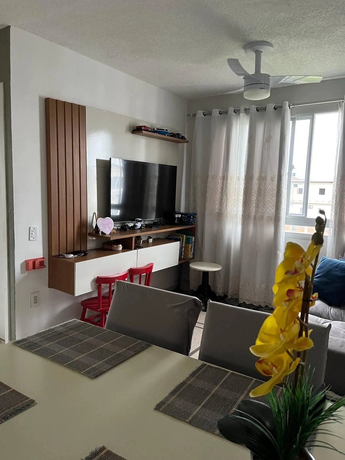 Furnished 2-bedroom apartment with a gas kitchen — photo 11