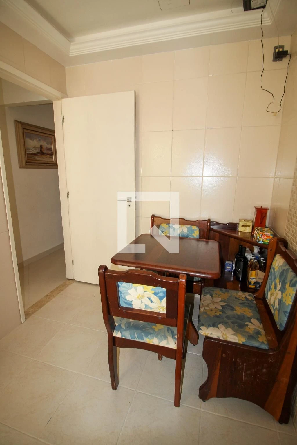3-bedroom unfurnished apartment with laundry area — photo 30