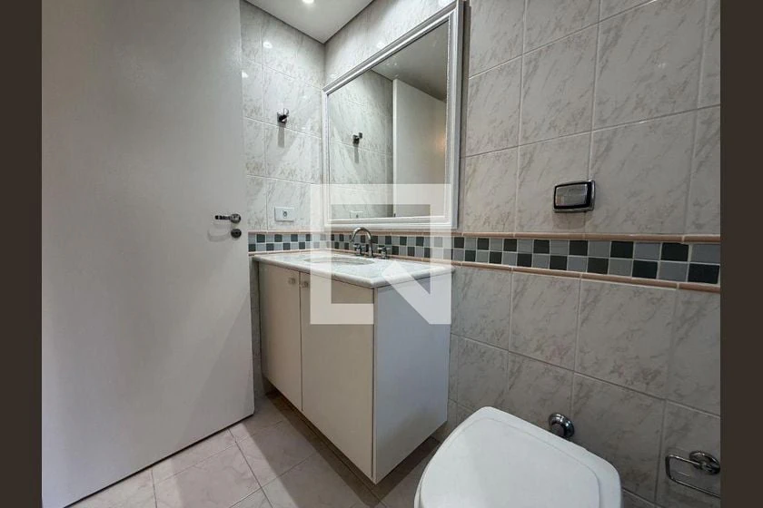 176 m² apartment with a private pool and a bathtub — photo 24